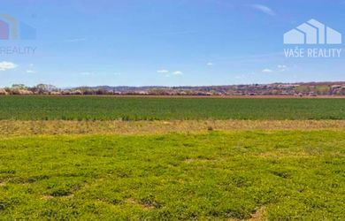 Na predaj pozemok Orná pôda Dežerice 85000 m2