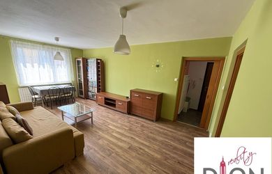 Rezervované: Ponúkame na predaj 3 izbový byt s loggiou